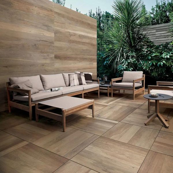Royal Oak Outdoor Tile