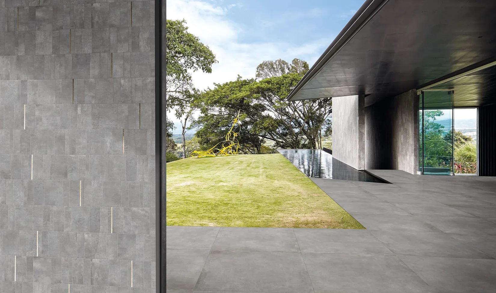 Executive Outdoor Collection Tile