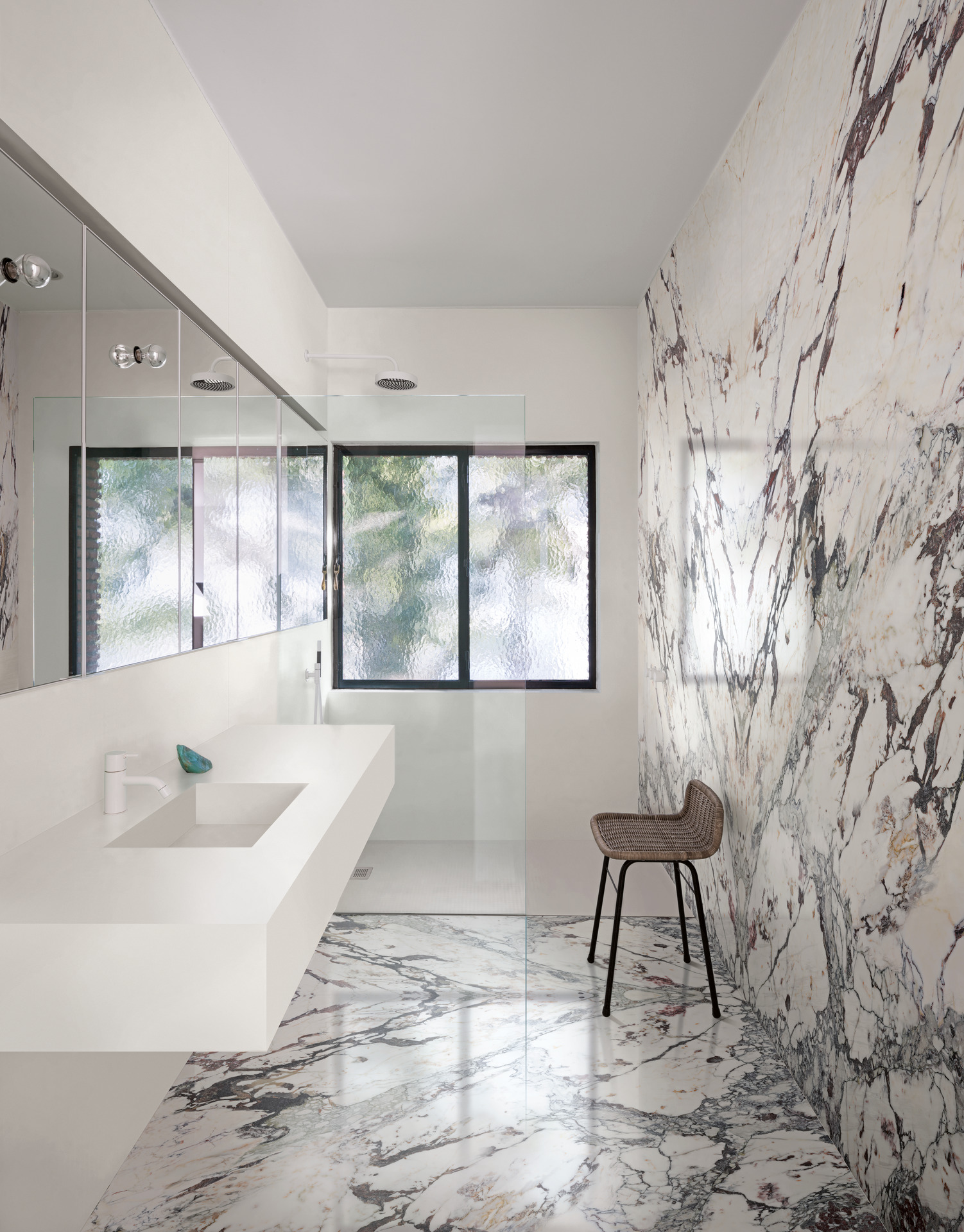 Grande Residence Villa Tile - Image 3